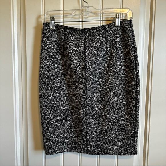 Ann Taylor women’s skirt size 6 grey pencil - Picture 2 of 6